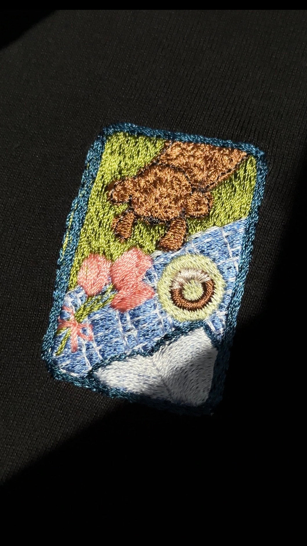 ドーナッツを狙うわんこ(半袖)