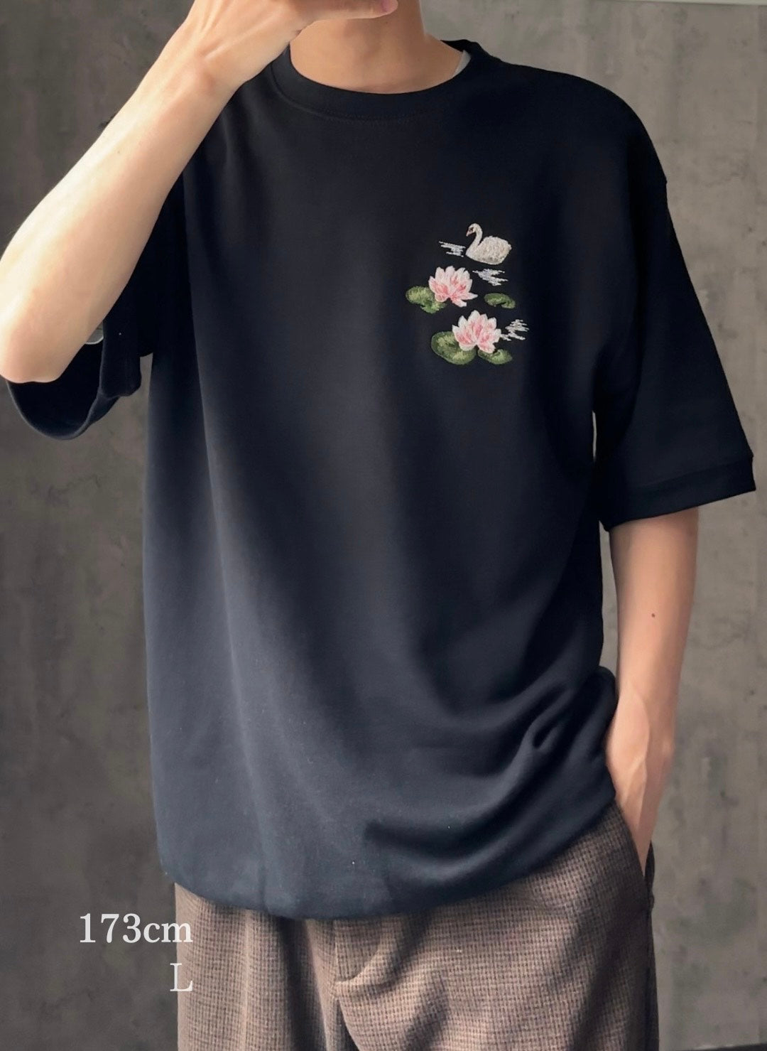 【新作】睡蓮と白鳥