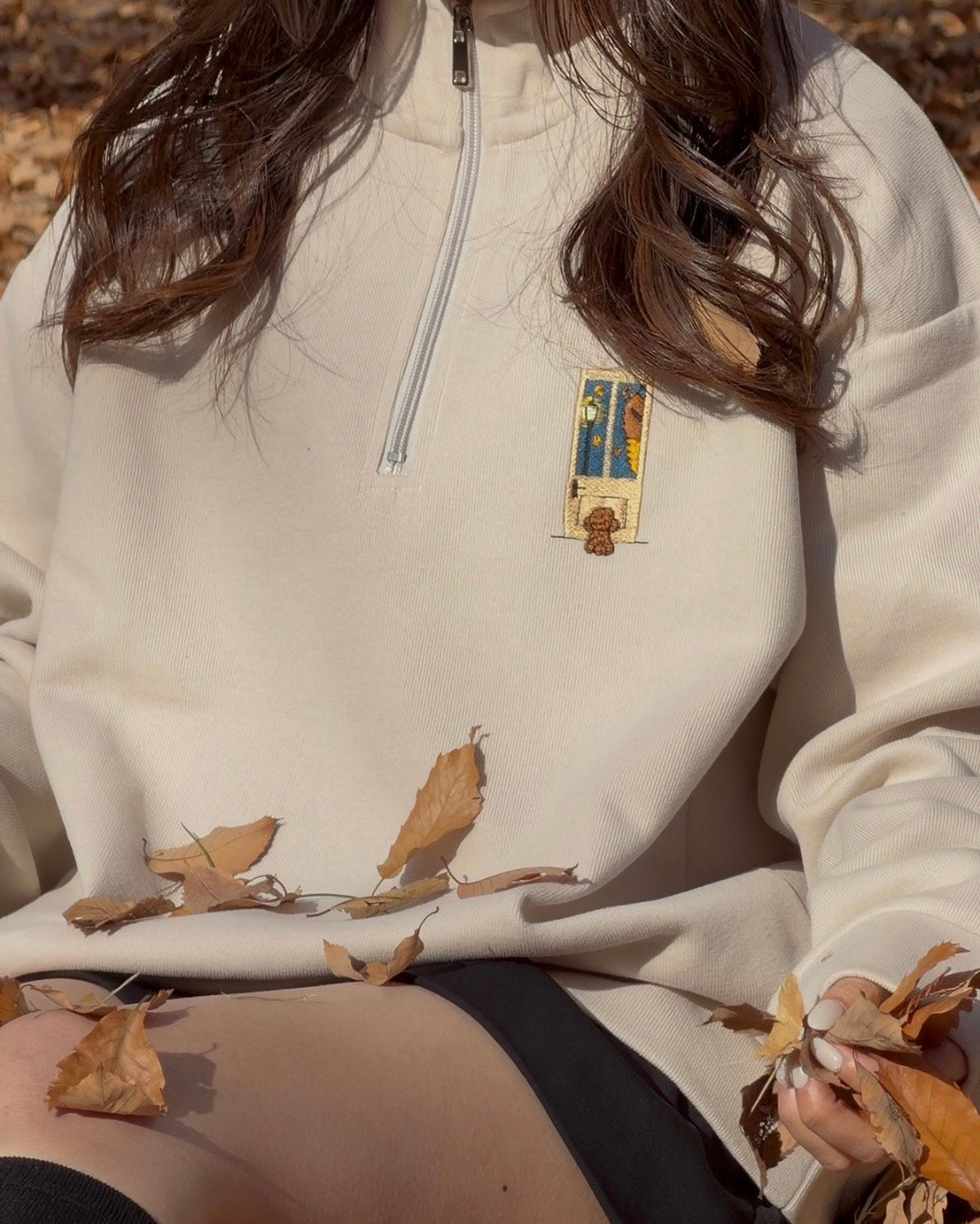 帰りを待つわんこのハーフジップ