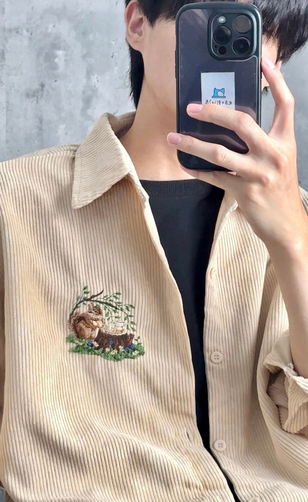 リスのティータイム