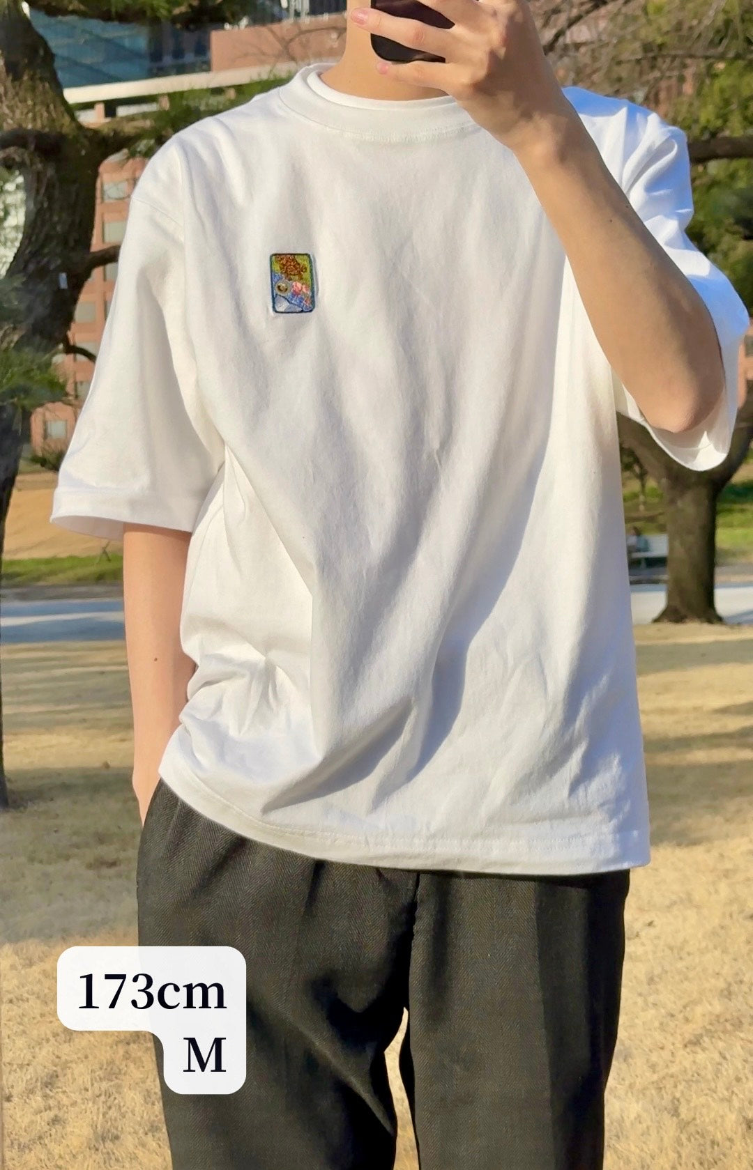 ドーナッツを狙うわんこ（半袖）