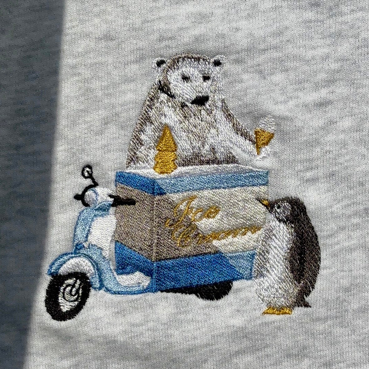 【新作】アイスを買うペンギン