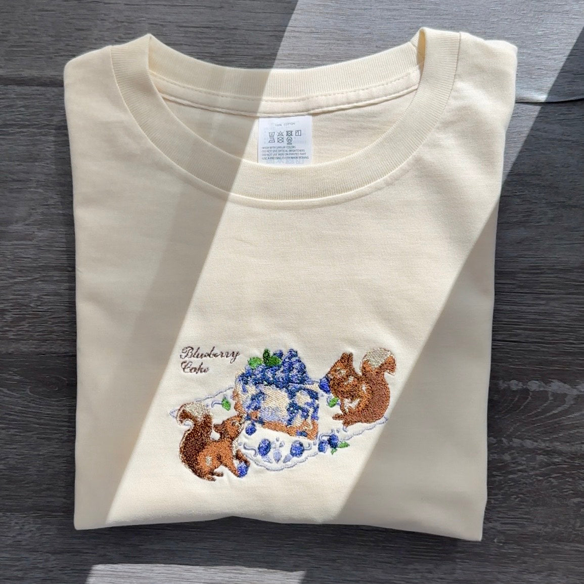 【新作】リスとブルーベリータルト