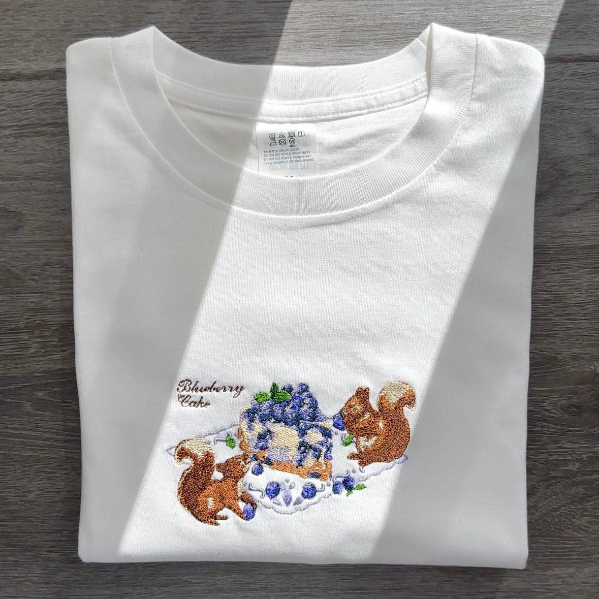 【新作】リスとブルーベリータルト