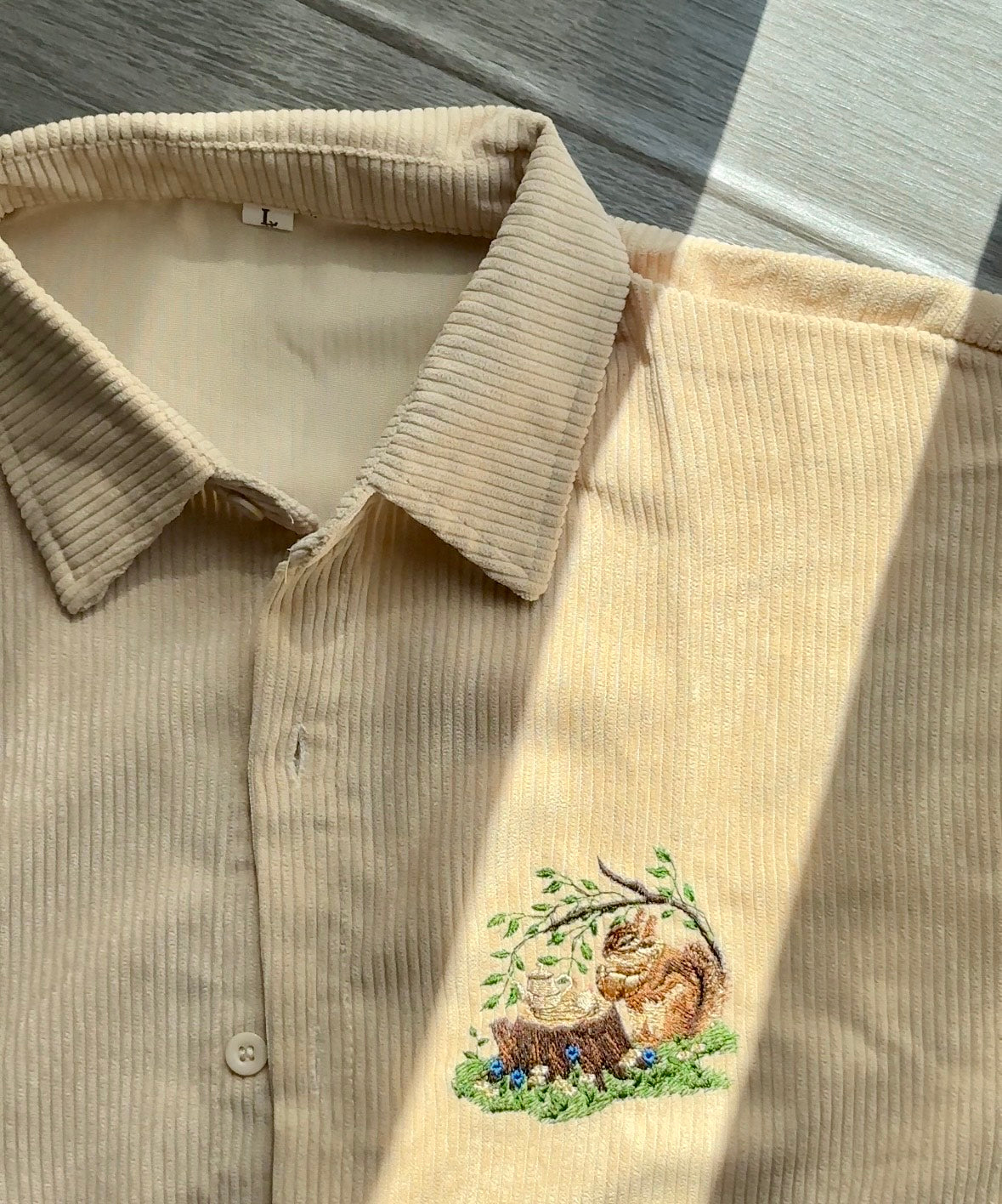 リスのティータイム