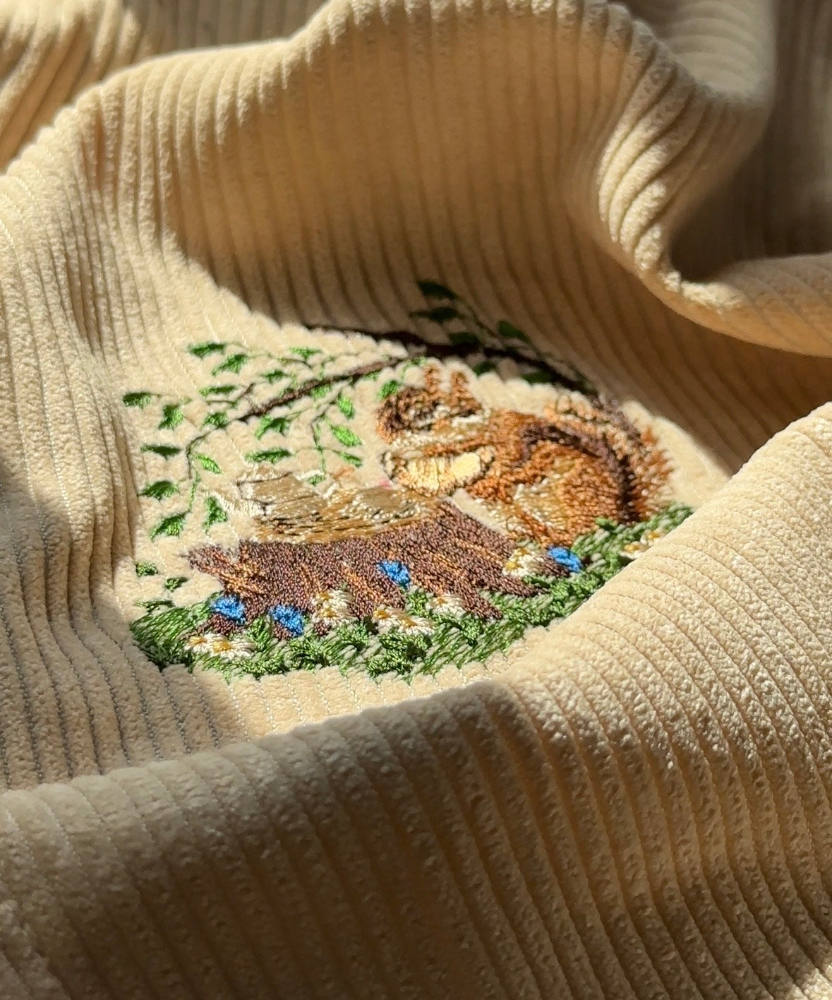 リスのティータイム