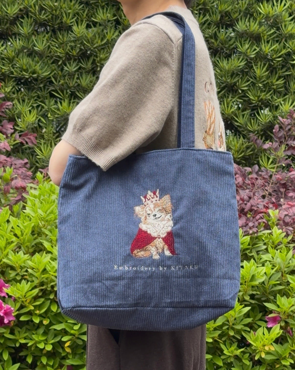 王様チワワのトートバッグ