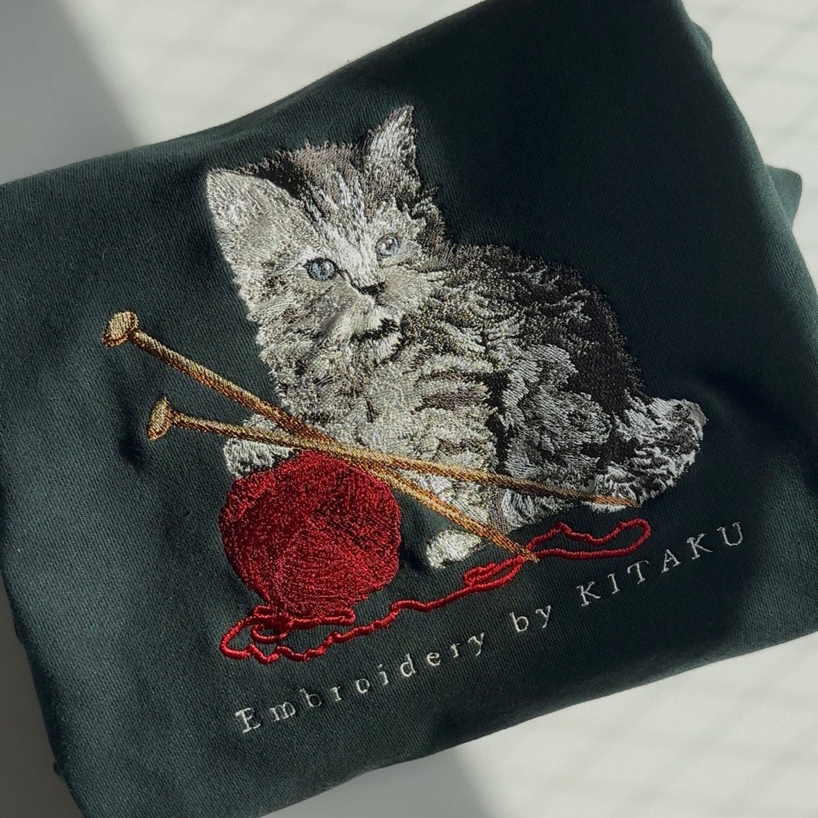 【新作】猫と毛糸