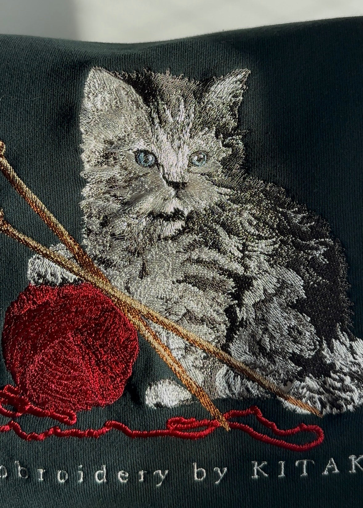 【新作】猫と毛糸